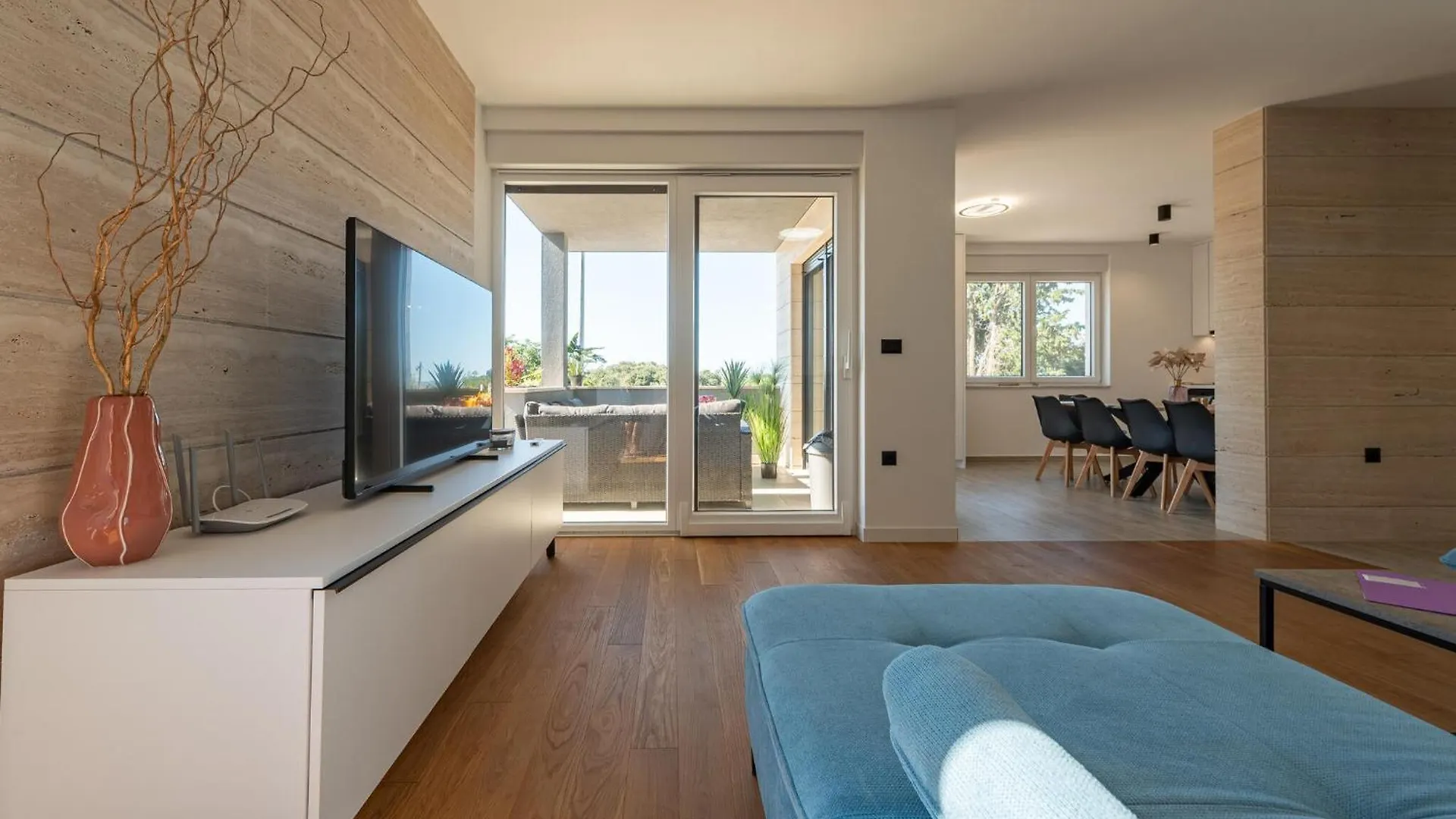 3 Bedroom Awesome Apartment In Kozino