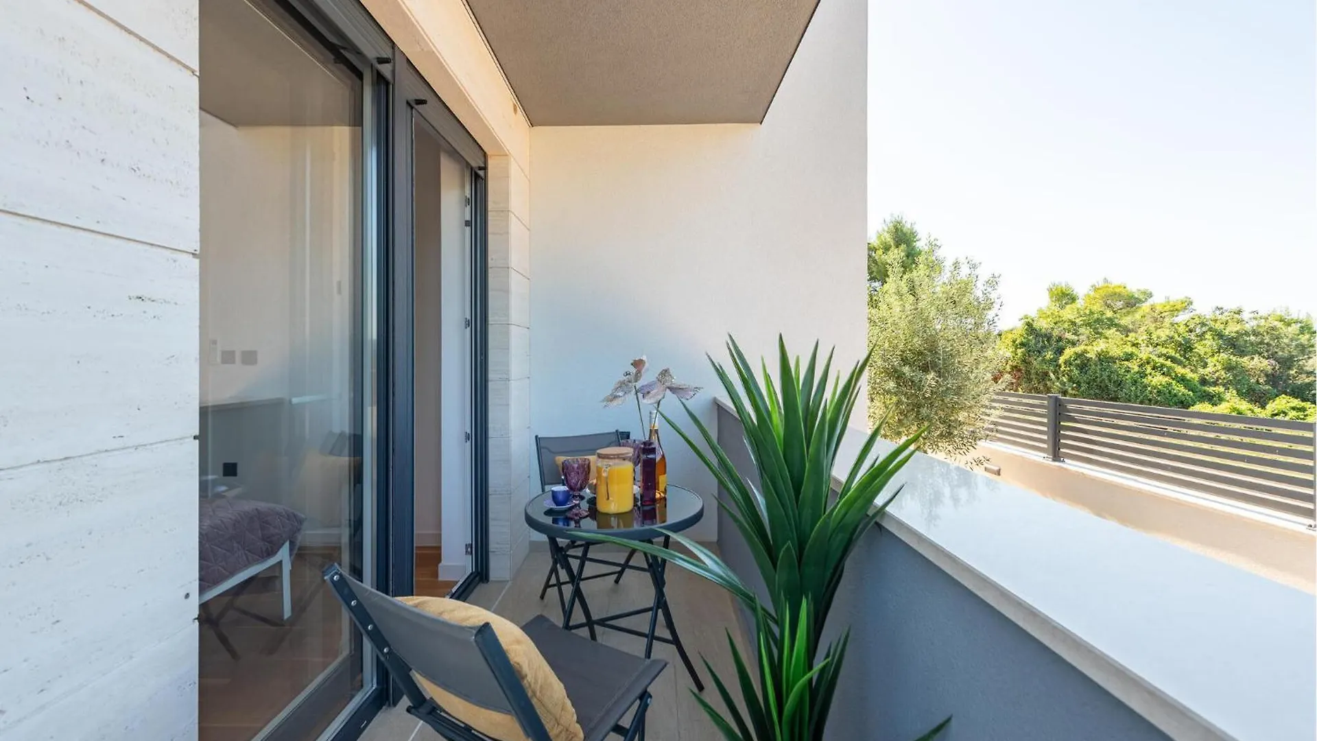 3 Bedroom Awesome Apartment In Kozino